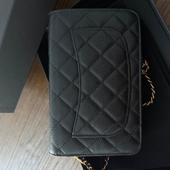 Chanel Black Quilted Leather Wallet on Chain - Picture 3 of 12